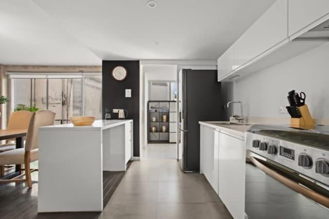113 B201 Luxury 3br 2 Baths In Condesa Elevator 24hrs Security And Parking Apartment Mexico City